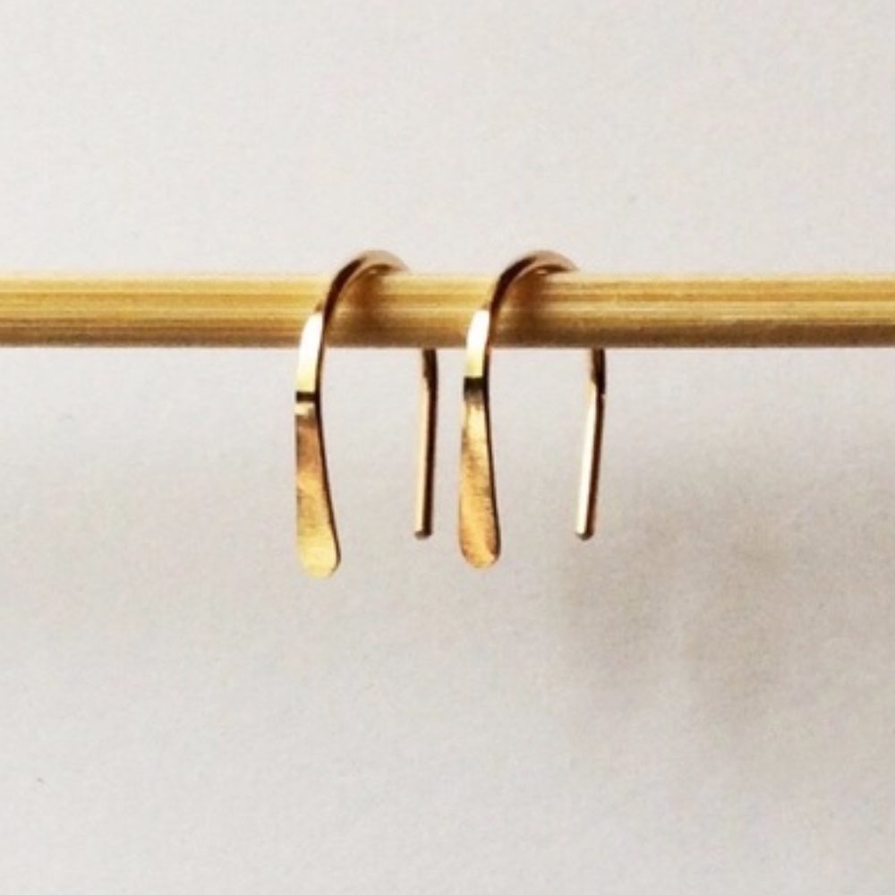 Small hammered gold open u-shaped hoop earrings